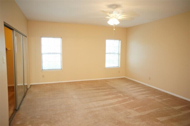 Building Photo - 8083 El Mundo St