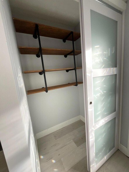 Building Photo - 4500 N Flagler Dr