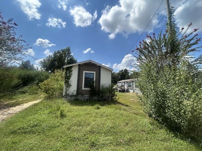 Building Photo - 176 Wood Fern Dr