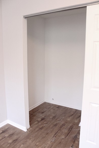 Custom closets being installed January 2016! - 2841 S Wakefield St