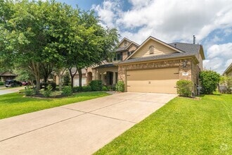 Building Photo - 19 Nagshead Pl
