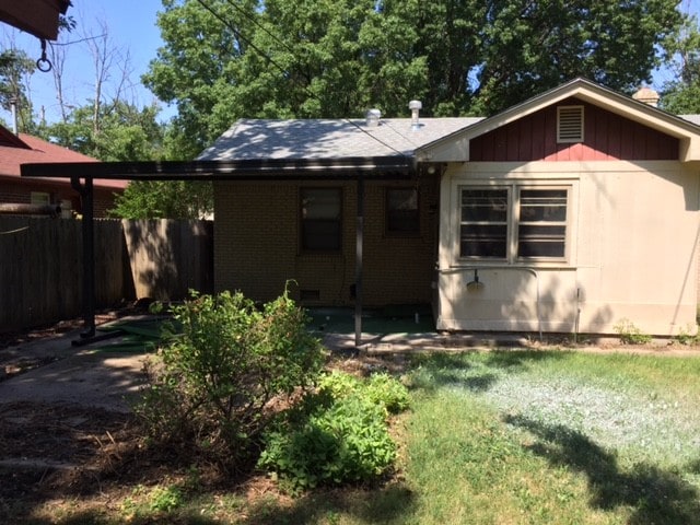 Building Photo - 2018 S Ridgewood Dr