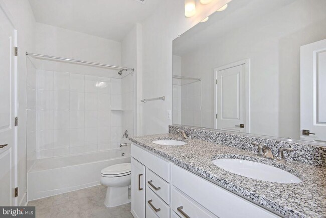 Building Photo - 120 Choke Cherry Ct