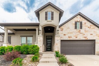 Building Photo - 124 Panzano Dr