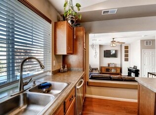 Building Photo - Beautiful Home for Rent in The Meadows