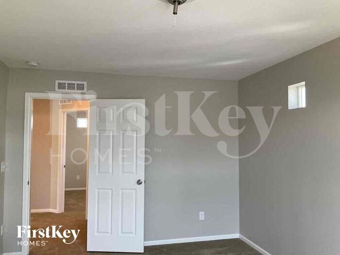 Building Photo - 4401 N Quatar Ct
