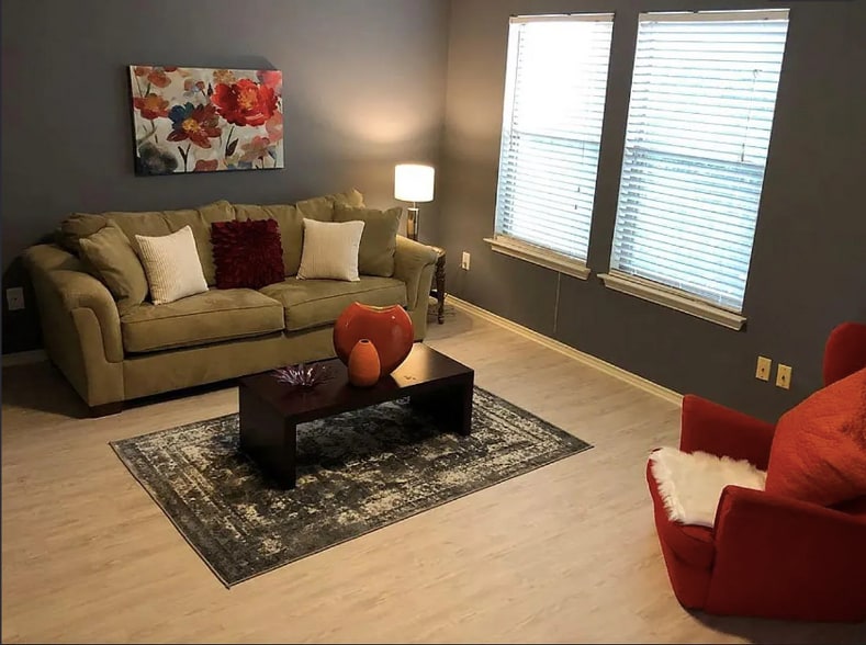 Building Photo - 4601 Peach Grove Rd