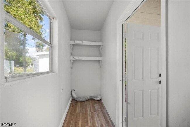Building Photo - 1644 Pawnee St