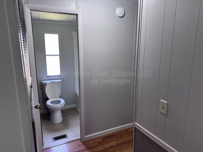 Building Photo - 1473 Brooksouth Dr