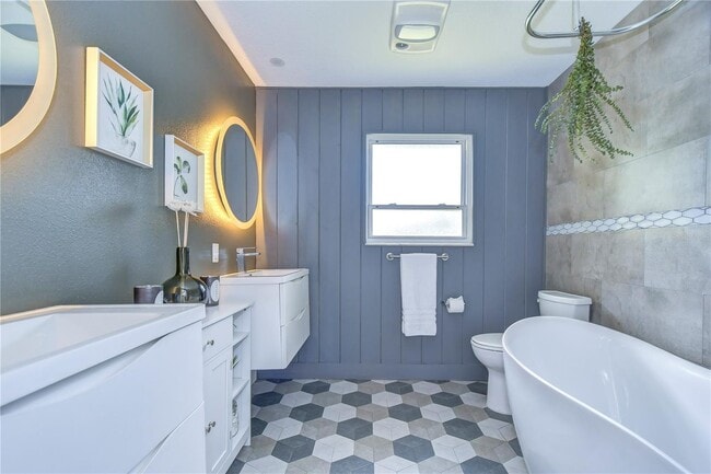 Building Photo - 10113 Lindelaan Dr