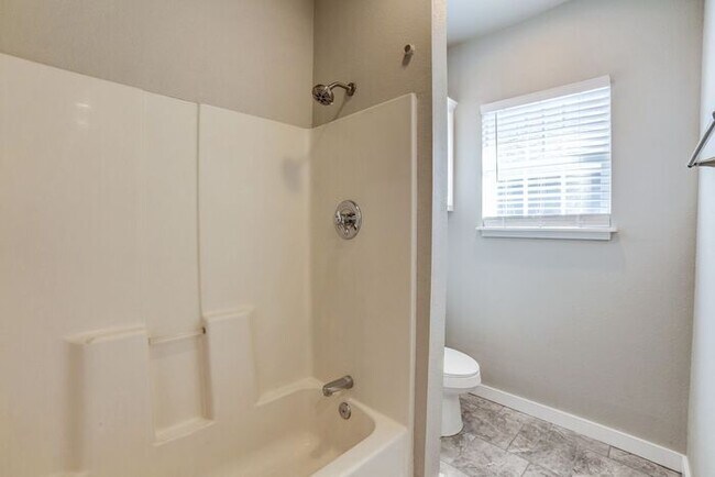 Building Photo - Dreamy Craftsman 3/2 Expertly Remolded