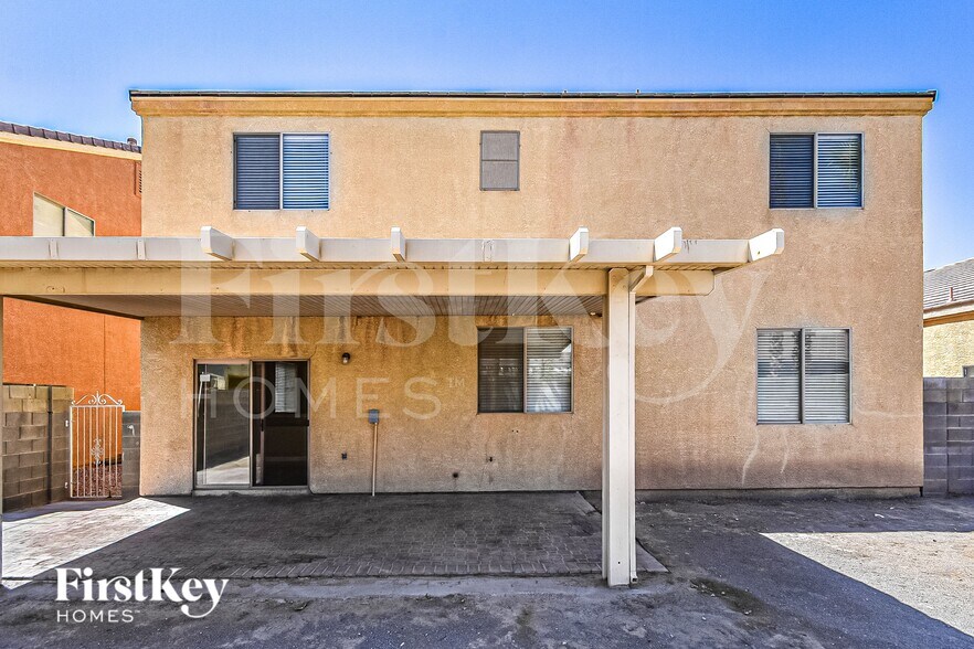 Building Photo - 5970 Tamara Costa Ct