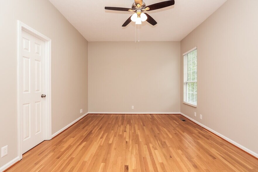 Building Photo - 5701 Chestnutwood Trail