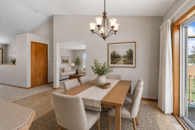 Building Photo - Colbert WA Rancher with Full basement for RENT!