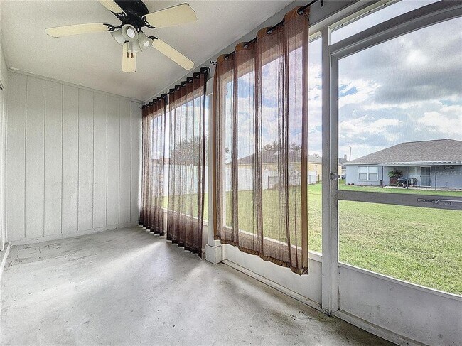Building Photo - 603 Terranova Dr