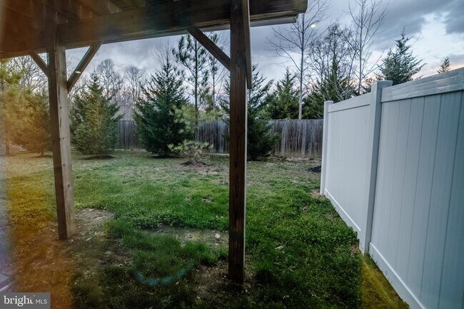 Building Photo - 9816 Cedarmass Cir