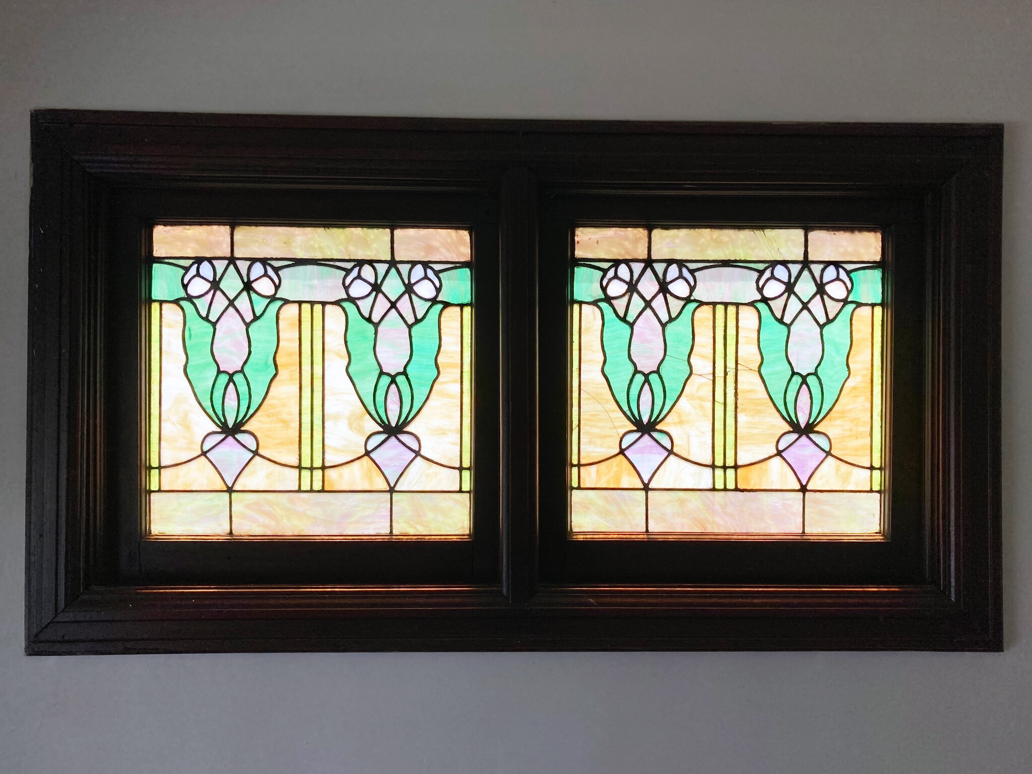 Stained Glass Window - 12087 Saint Aubin St