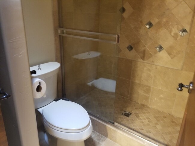 Building Photo - Winter Furnished Rental