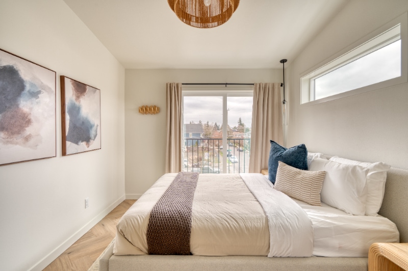 Building Photo - 5022-5022 NE 26th Ave