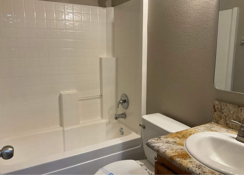 Building Photo - 5952 Hickory Nut Ave