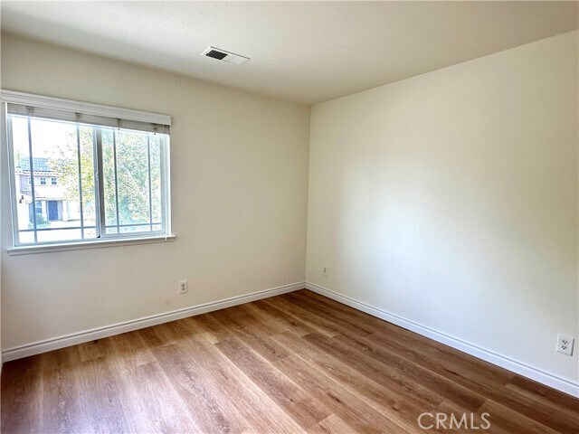 Building Photo - 6542 Gladiola St