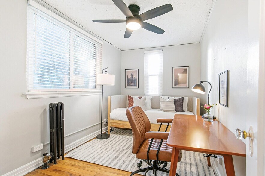 Building Photo - 1666 Detroit St