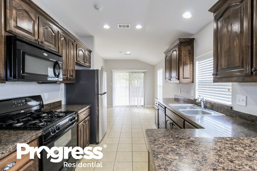 Building Photo - 5408 Austin Ridge Dr