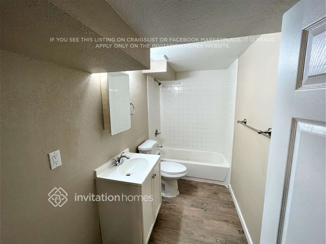 Building Photo - 9174 Lander St