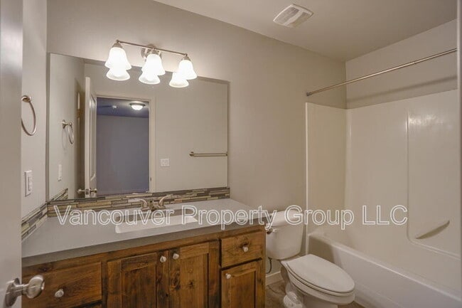 Building Photo - 187 N 44th Pl