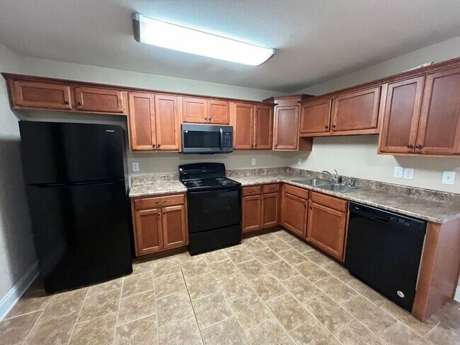 Building Photo - 88 Brown Estates Dr