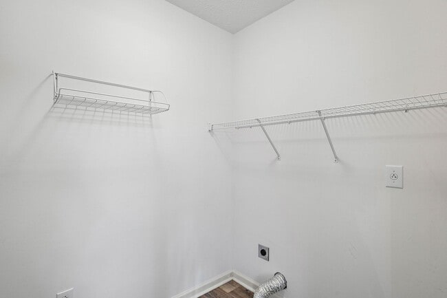 Building Photo - 5009 Legacy Dr