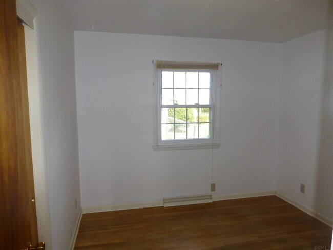 Building Photo - 108 Ivy Hill Dr