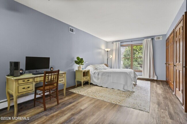 Building Photo - 1244 Whitesville Rd