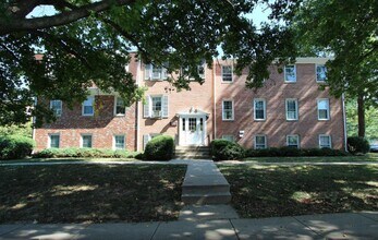 Building Photo - 778 Quince Orchard Blvd