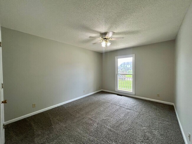 Building Photo - 1225 Cobblestone Ln