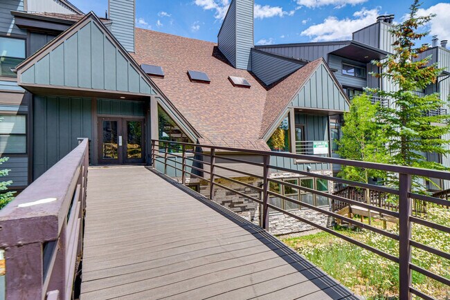 Building Photo - 89410 Ryan Gulch Rd