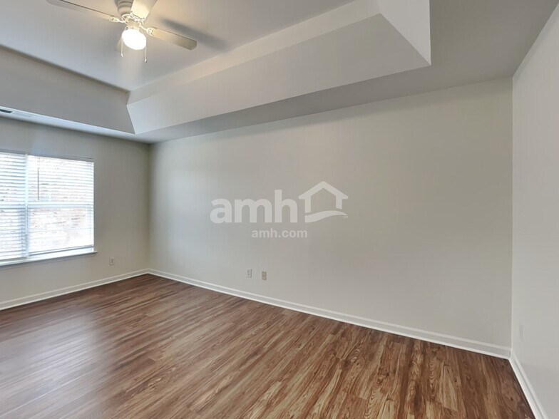 Building Photo - 4509 Canipe Dr