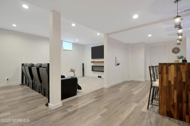 Building Photo - 1849 New Hampshire Ave