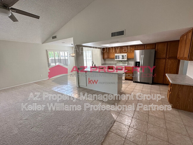 Building Photo - 9803 W Kimberly Way