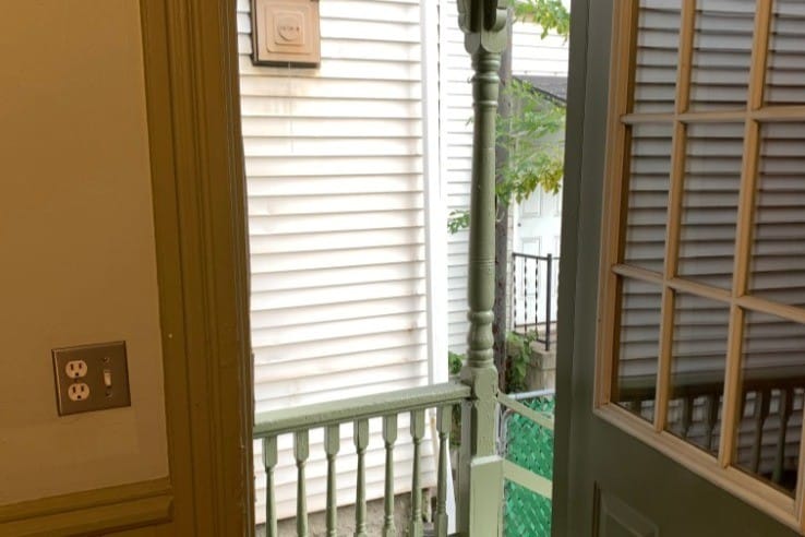 Building Photo - 719 Savannah Ave