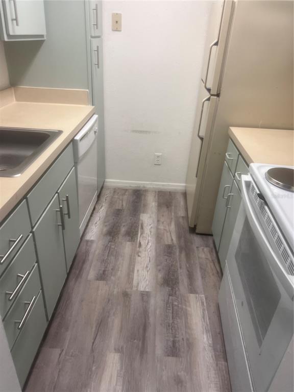 Building Photo - 305 Wymore Rd