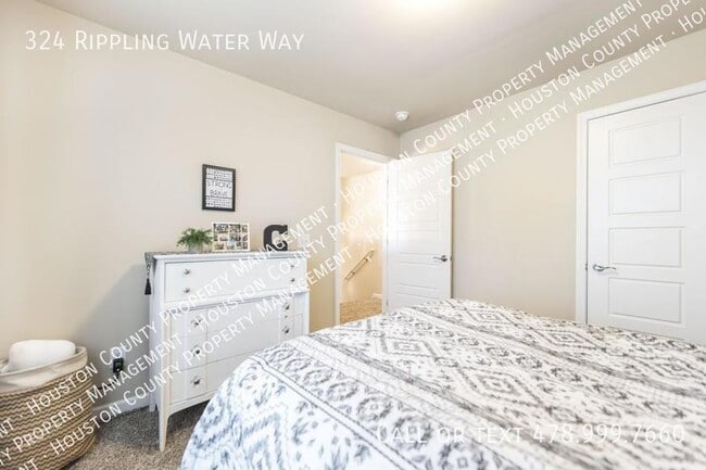 Building Photo - 324 Rippling Water Way