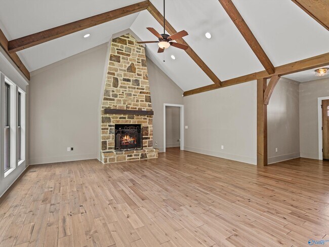 Building Photo - 180 Greystone Pass