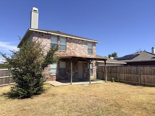 Building Photo - 1525 Melrose Ln