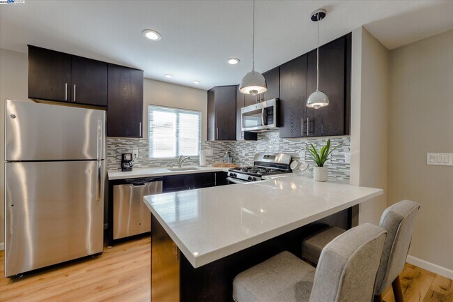 Building Photo - 40 Casa Maria Ct