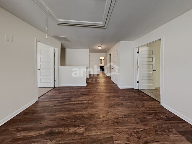 Building Photo - 2311 Foxy Dr