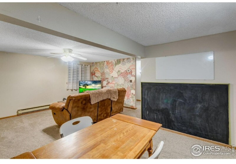 Building Photo - 1333 Village Park Ct