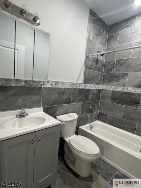 Building Photo - 476 Meade St