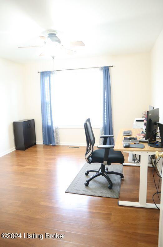 Building Photo - 10129 Spring Gate Dr