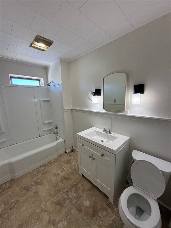 Building Photo - 23 Brandon Rd